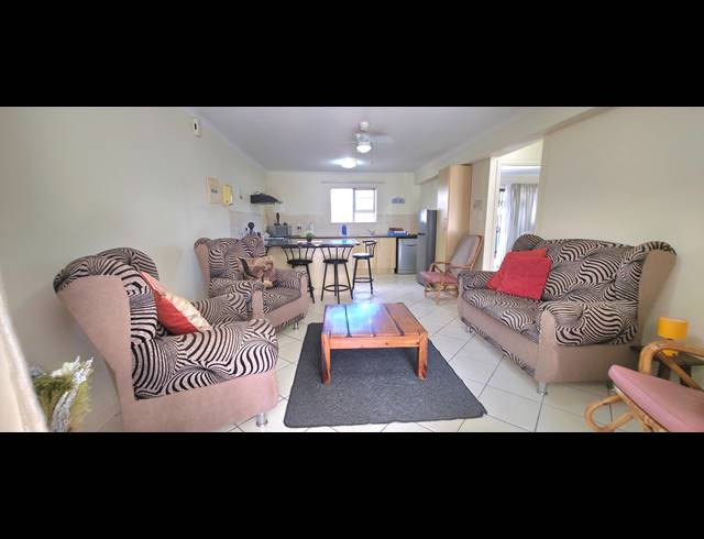 2 BEDROOM APARTMENT FOR SALE IN HARTENBOS CENTRAL